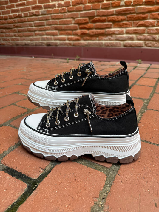 Piper Sneaker Cheetah in Black