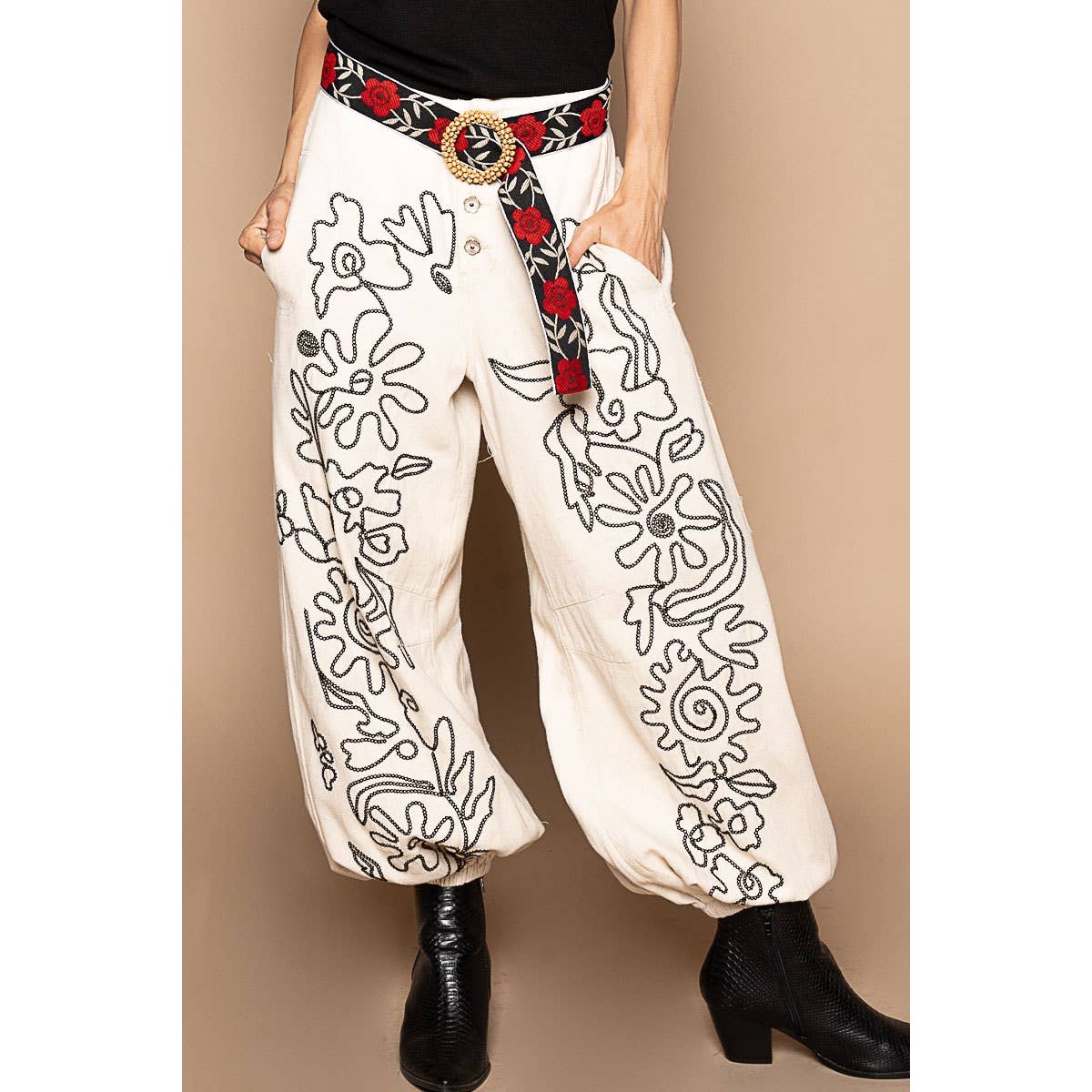 Kristina Floral Embroidered Joggers in Dried Apple
