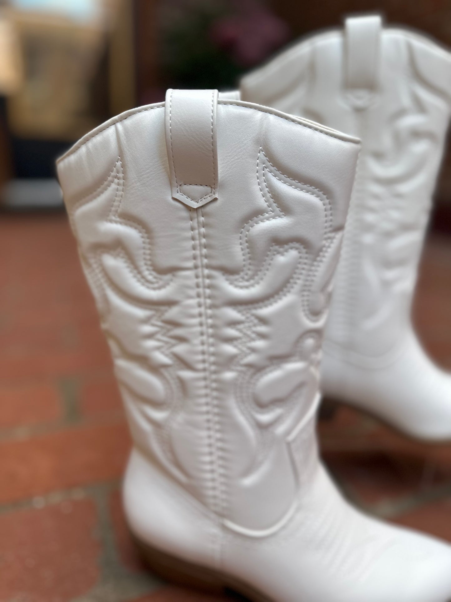 Lucy Tall White Cowgirl Boots