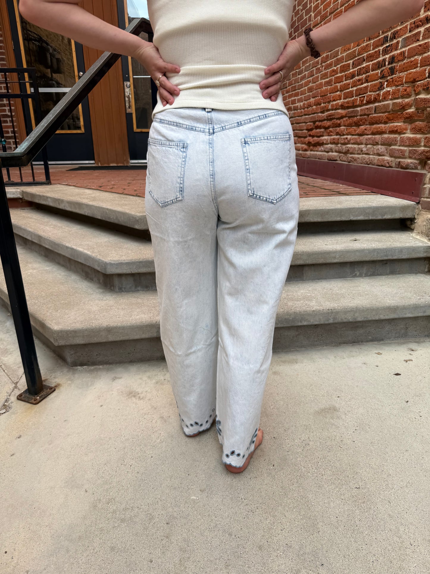 Cayla Embroidered Straight Leg Mom Jeans