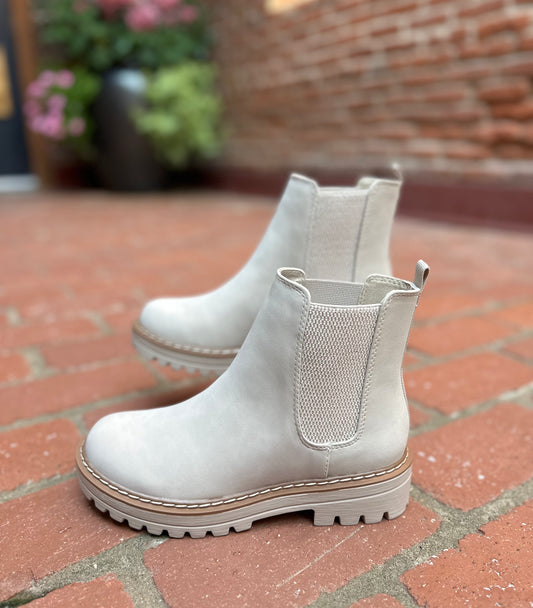 Lug Sole Chelsea Boots