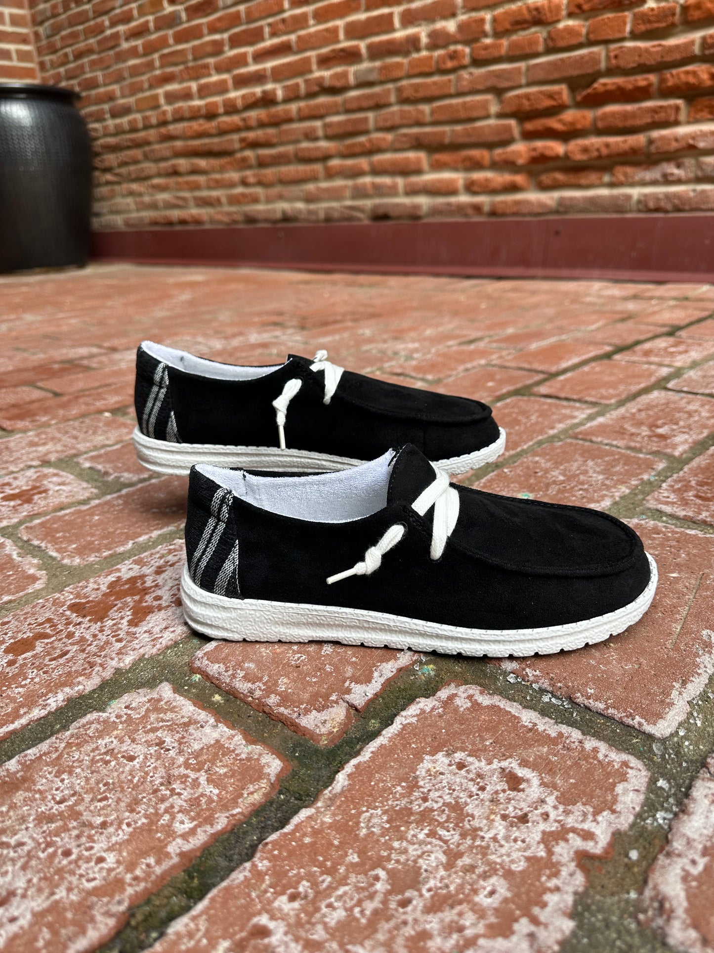 Hanna Slip On in Black