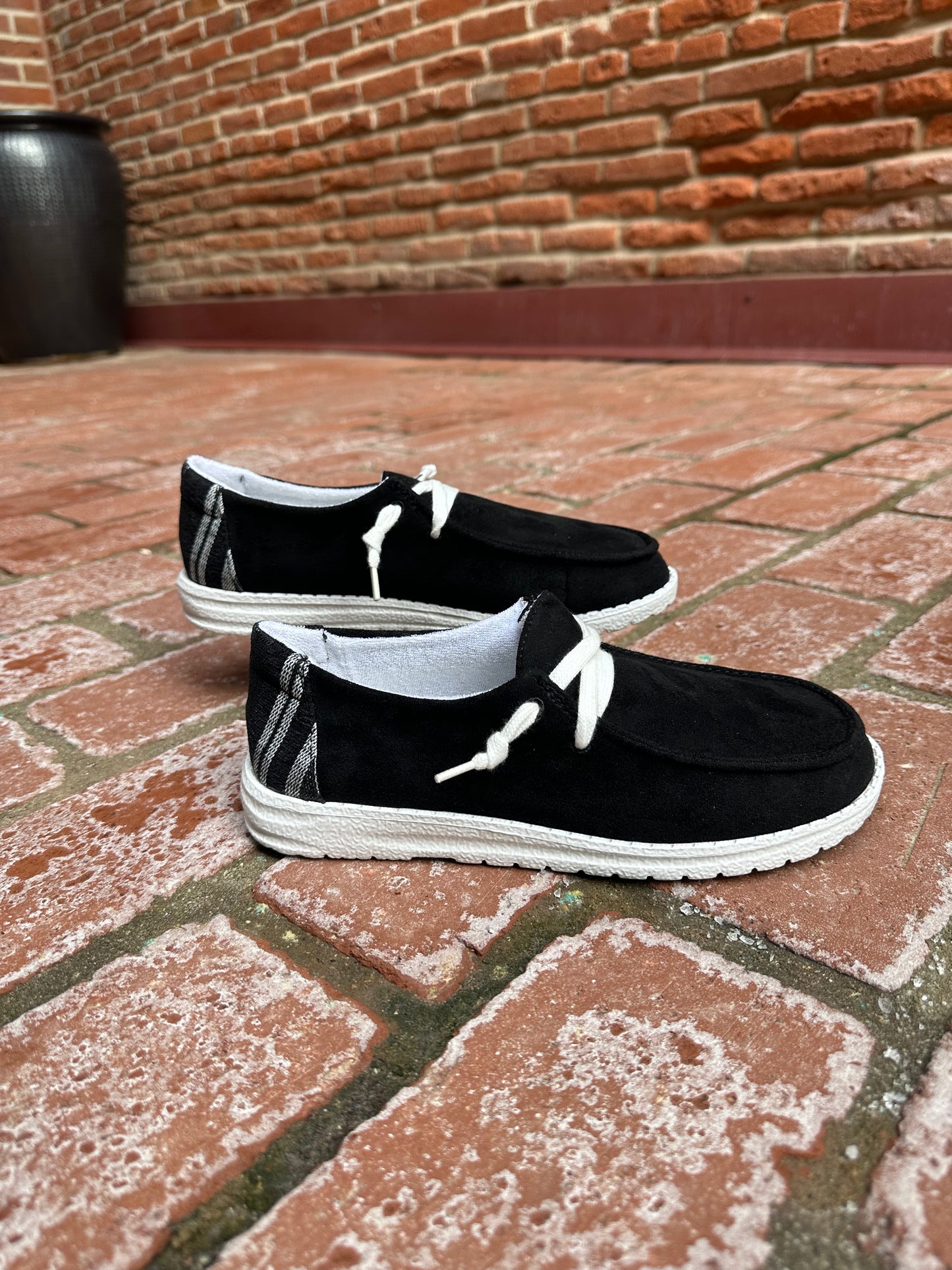 Hanna Slip On in Black