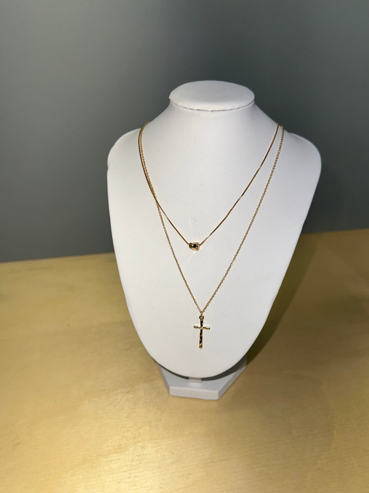 Danty Cross Necklace