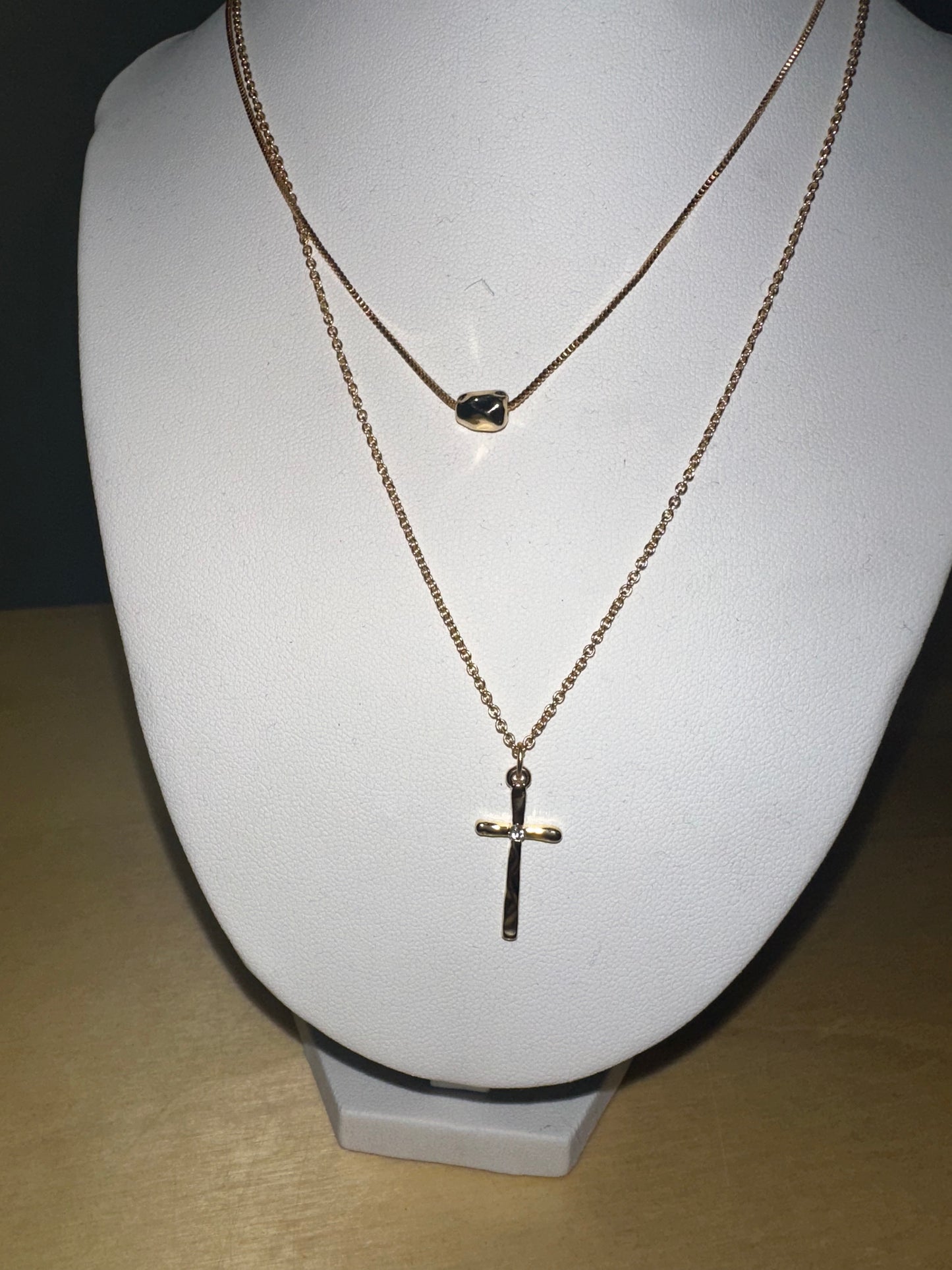 Danty Cross Necklace