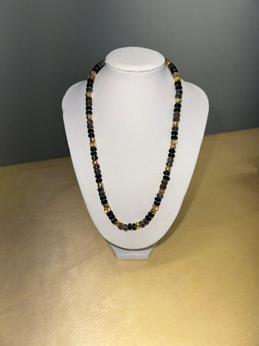 Glass Beaded Necklace in Black