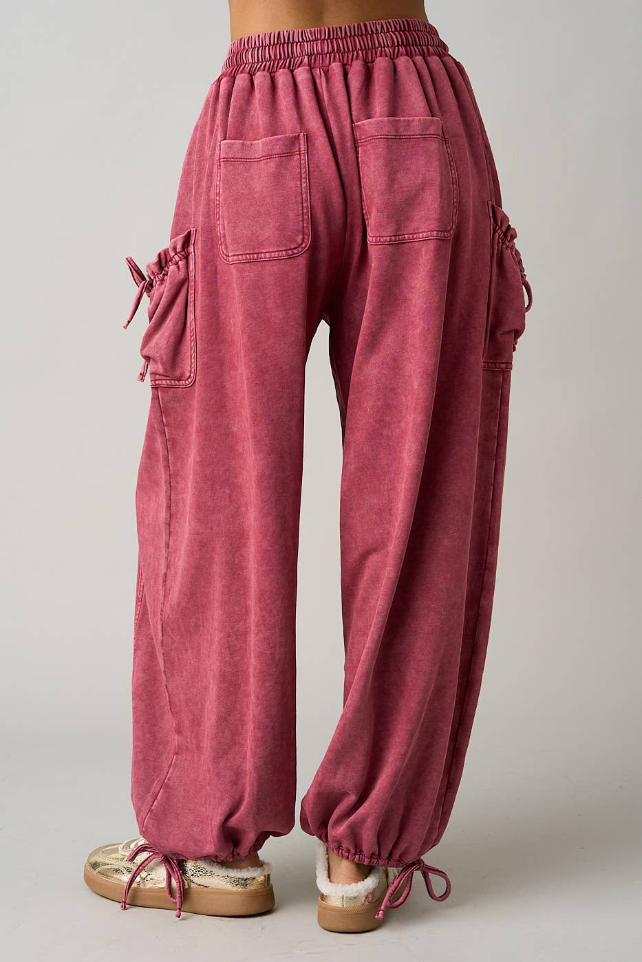 Julia Washed Cargo Pants in Burgundy