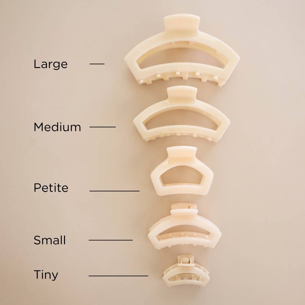 Open Almond Beige Petite Hair Clip