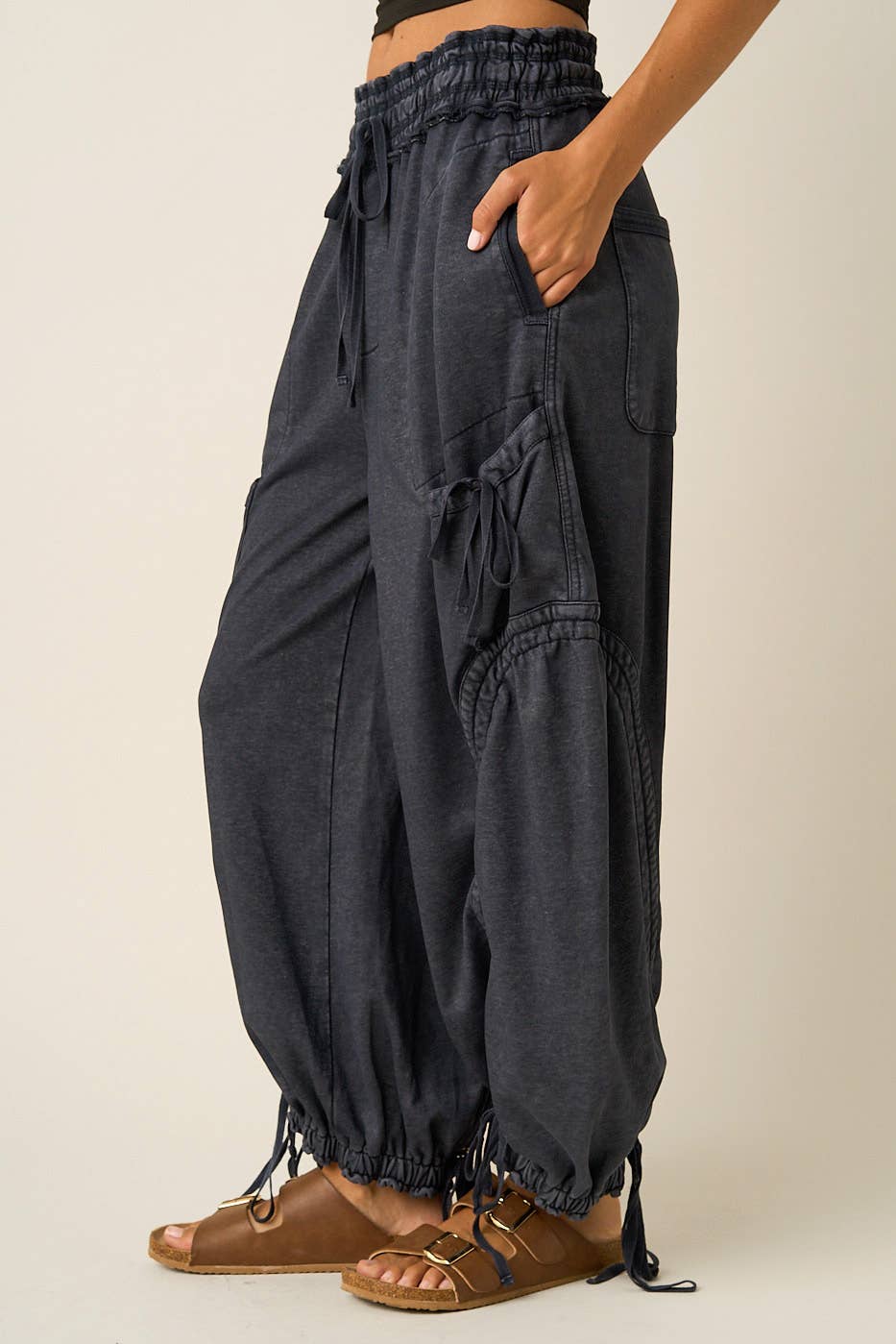Klara Washed French Terry Drop Pocket Pant in Black