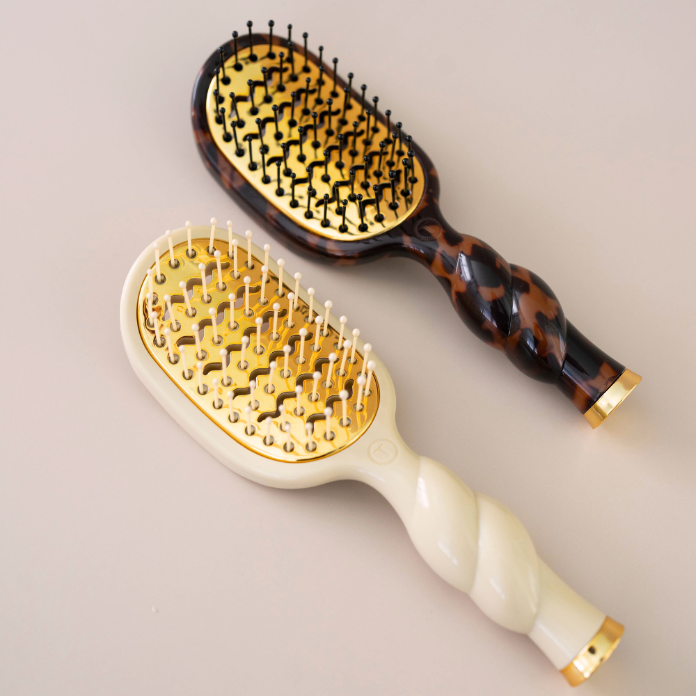Tan Mini Vent Brush