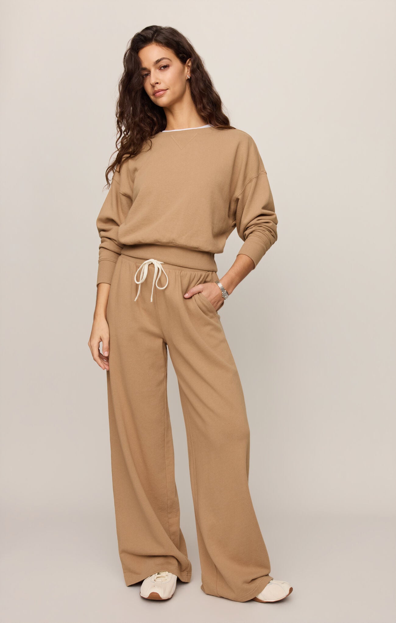 Clubhouse Sweatshirt in Light Toffee